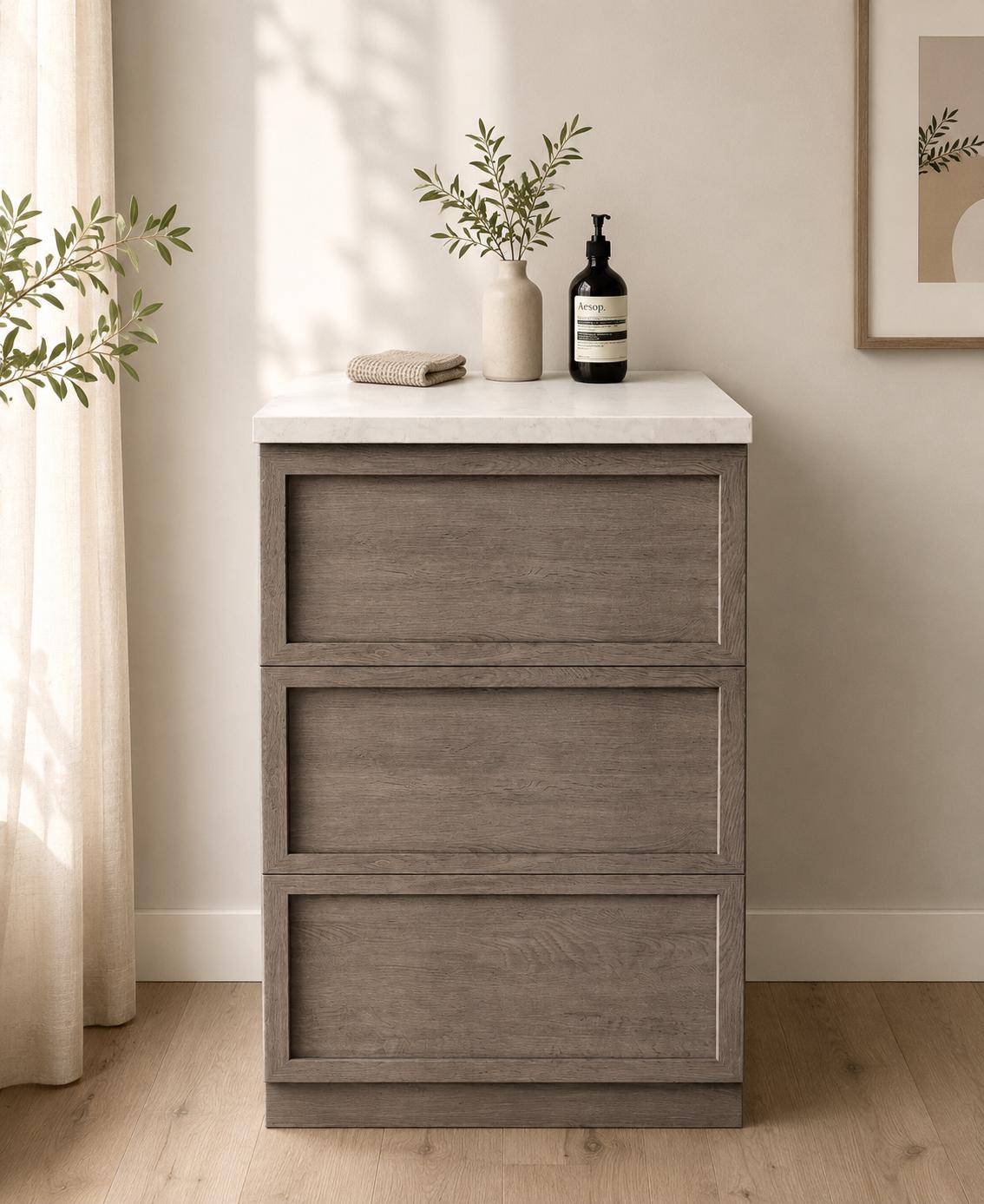 Cuisine factice KARLSSON finition bois pour le Home Staging