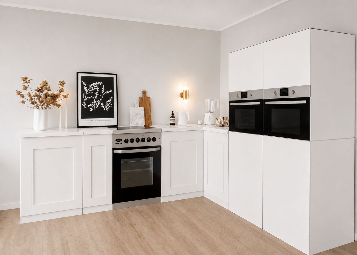 Cuisine d'angle en carton 270 × 240 cm – Cuisine Home Staging premium avec 2 colonnes et maquette de cuisinière