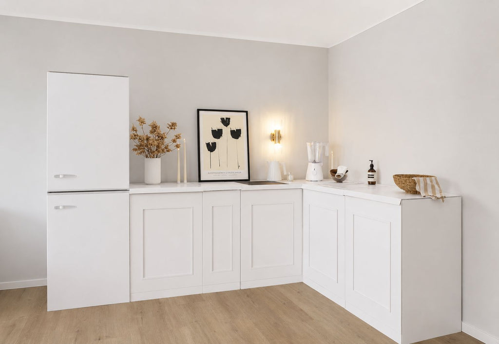 Cuisine d’angle en carton – forme en L 270 × 180 cm avec maquette de réfrigérateur